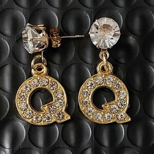 Gold  Crystal Stud Earrings Q